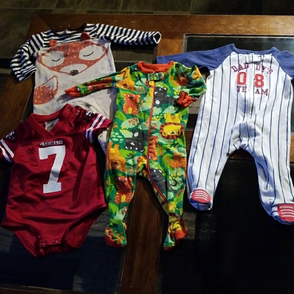 Baby boy clothing bundle size 3-6 months